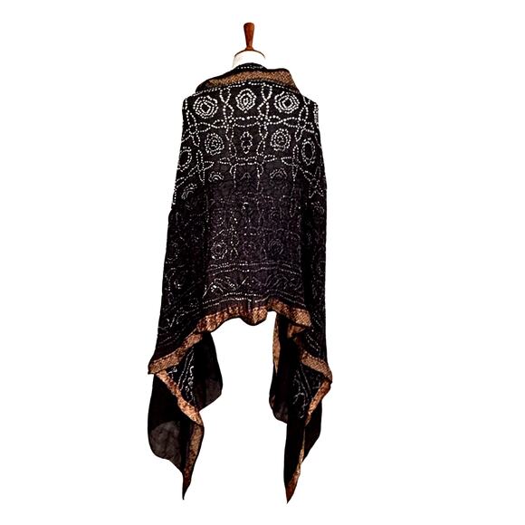 Vintage Y2K Artisan Black Silk Embroidered Drape Shawl Wrap with Gold Trim - Picture 2 of 6